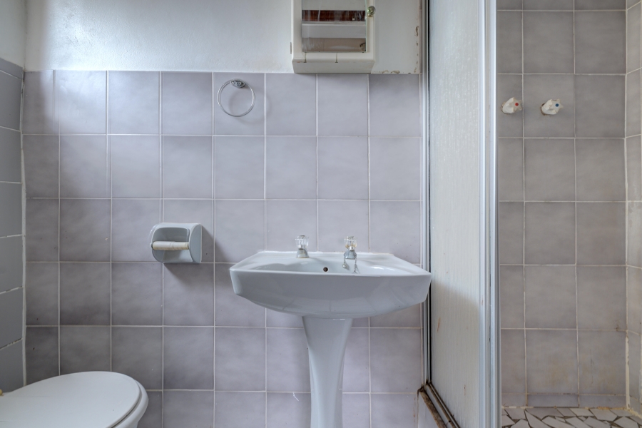 3 Bedroom Property for Sale in Western Hills Eastern Cape